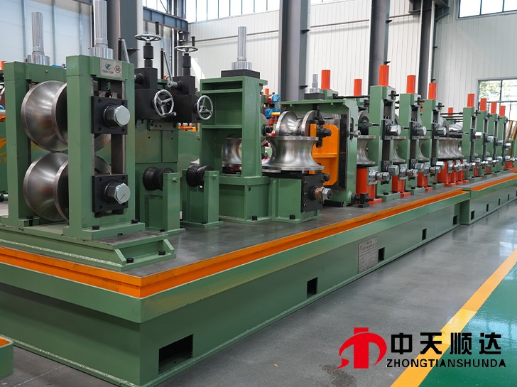 高精度焊管成型機(jī)